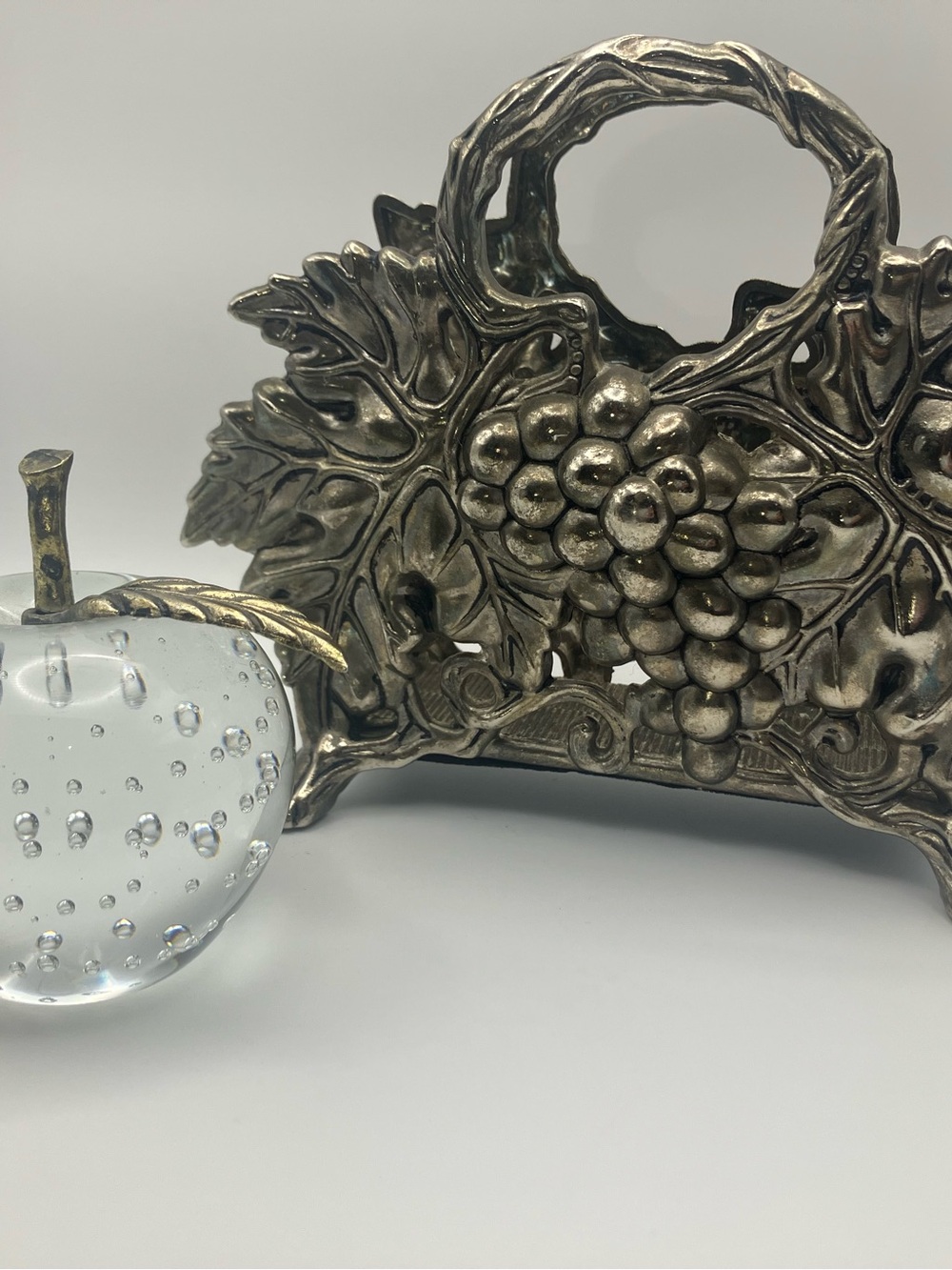Vintage Decor Metal Grape Napkin Holder with Clear Glass Apple Accent - Silver
